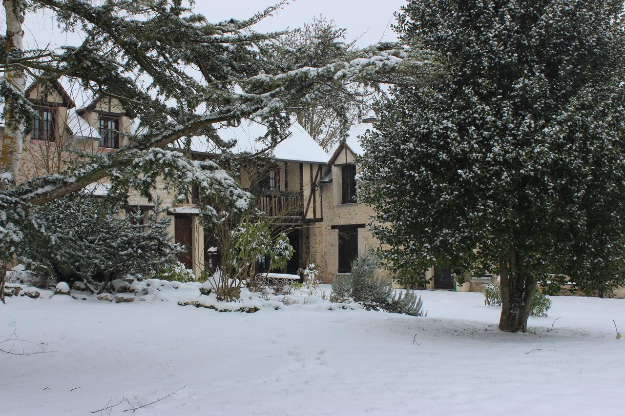 Le Clos Dormont Saint-Étienne-sous-Bailleul Eksteriør bilde